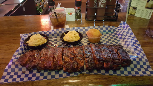 Shopping Mall «Gilroy Crossing Shopping Center», reviews and photos, 6915 Camino Arroyo, San Jose, CA 95112, USA