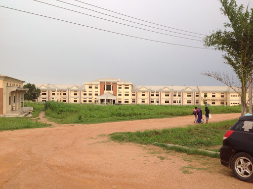 Osun State University, Main Campus, Oke Bale Street, Area 210001, Osogbo, Nigeria, Condominium Complex, state Osun