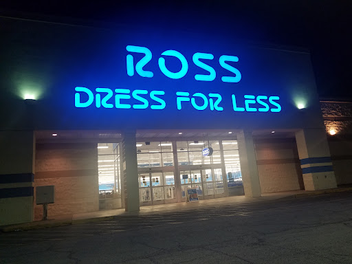 Clothing Store «Ross Dress for Less», reviews and photos, 1930 SW Wanamaker Rd, Topeka, KS 66604, USA