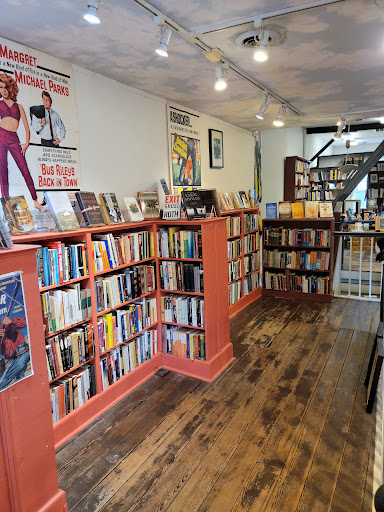 Book Store «Riverby Books», reviews and photos, 805 Caroline St, Fredericksburg, VA 22401, USA