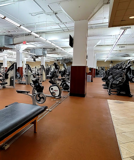 Gym «LA Fitness», reviews and photos, 6200 Little River Turnpike, Alexandria, VA 22312, USA