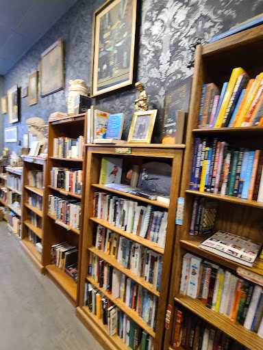 Book Store «Uncharted Books», reviews and photos, 2620 N Milwaukee Ave, Chicago, IL 60647, USA