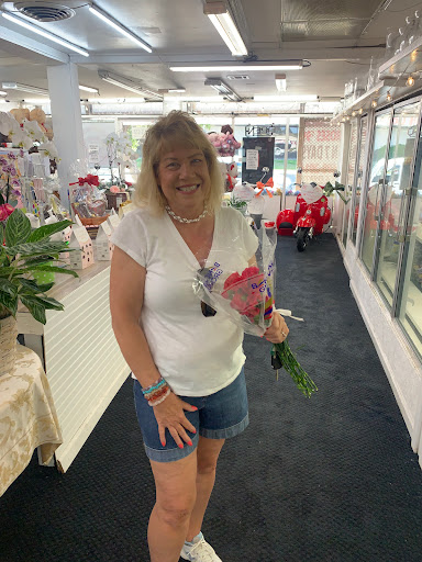 Wholesale Florist «800RoseBig Wholesale Wedding Florist Orange County», reviews and photos, 3849 Birch St, Newport Beach, CA 92660, USA