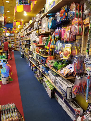 Game Store «Toys & Co. - Friendly Center», reviews and photos, 3110 Northline Ave, Greensboro, NC 27408, USA