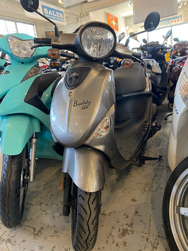 Motor Scooter Dealer «Scooterworks Chicago», reviews and photos, 5410 N Damen Ave, Chicago, IL 60625, USA