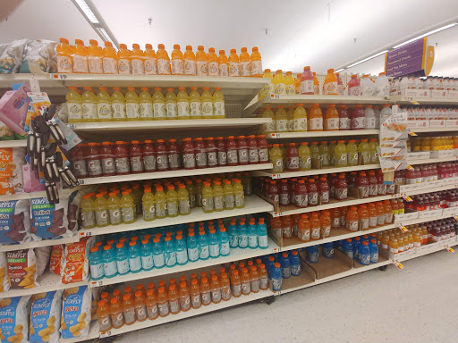 Grocery Store «Giant», reviews and photos, 61 Catoctin Cir NE, Leesburg, VA 20176, USA