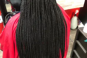 Antoinette African Hair Braiding Center image