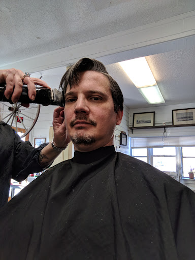 Barber Shop «Essex Barber Shop», reviews and photos, 38c Park St, Essex Junction, VT 05452, USA