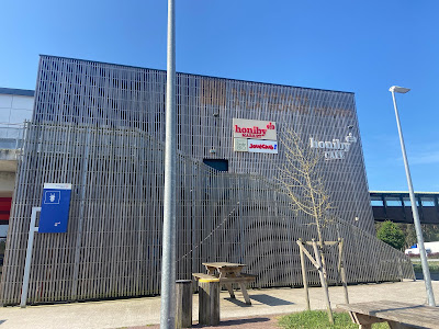 AVIA à Theillay