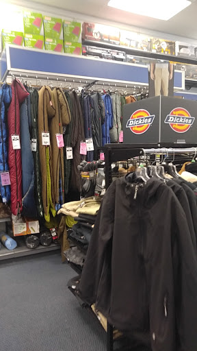 Sporting Goods Store «Big 5 Sporting Goods», reviews and photos, 1011 S Main St, Manteca, CA 95337, USA