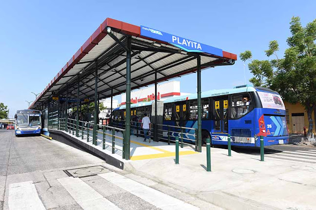 Opiniones de Metrovia 2 "Parada Playita" en Guayaquil - Servicio de transporte