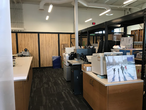 Print Shop «FedEx Office Print & Ship Center», reviews and photos, 5062 Main St #150, Frisco, TX 75033, USA