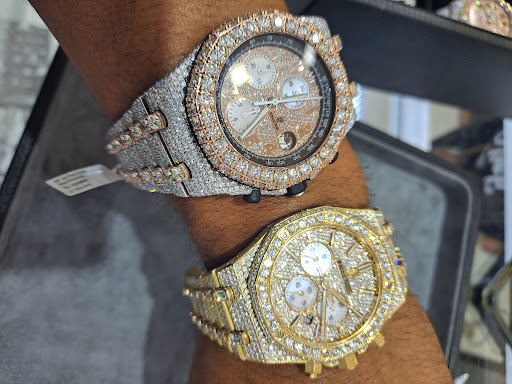 Jeweler «French Jewelry Renee De Paris Incorporated», reviews and photos, 6608 Collins Ave, Miami Beach, FL 33141, USA