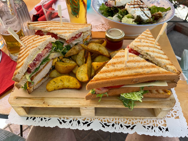 Opinii despre Laluk allday bar în Αθήνα - Καφετέρια