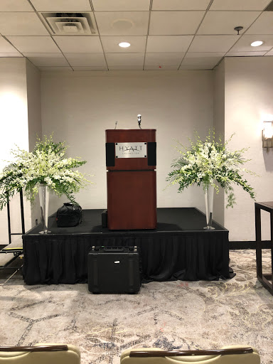 Florist «Twin Towers Florist *FLOWERS*», reviews and photos, 1000 Wilson Blvd m735, Arlington, VA 22209, USA