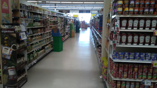 Grocery Store «Stop & Shop», reviews and photos, 31-06 Farrington St, Flushing, NY 11354, USA