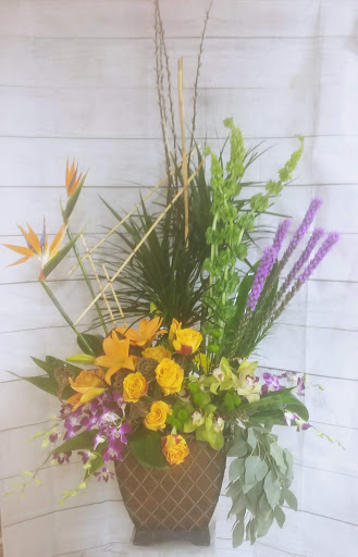 Florist «Garden Fantasy on Main», reviews and photos, 210 Main St, Belleville, MI 48111, USA