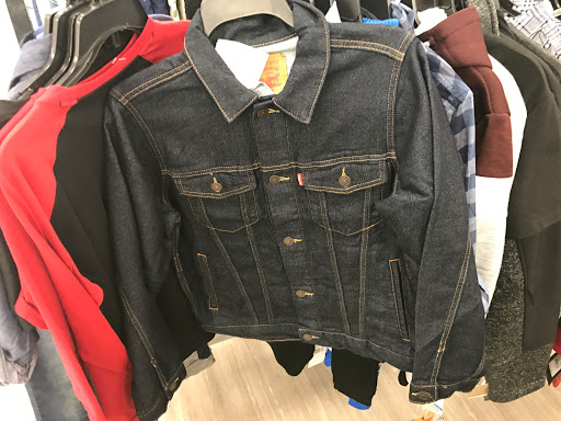 Department Store «Burlington Coat Factory», reviews and photos, 2090 Lincoln Hwy, Lancaster, PA 17602, USA