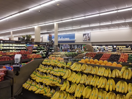Grocery Store «Albertsons», reviews and photos, 19500 WA-99 Suite 110, Lynnwood, WA 98036, USA
