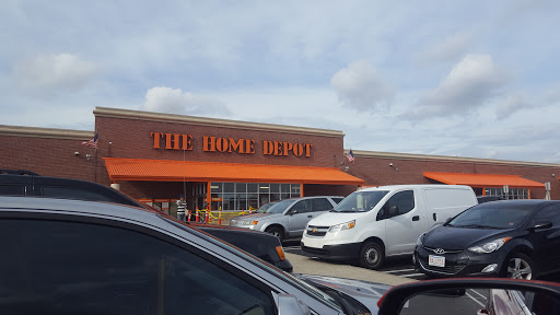 Shopping Mall «South Bay Center», reviews and photos, 8 Allstate Rd, Boston, MA 02118, USA