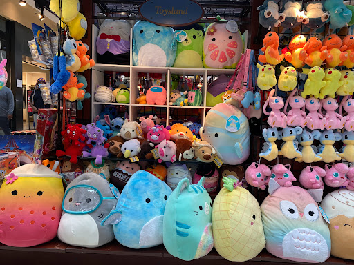 Shopping Mall «Willow Grove Park Mall», reviews and photos, 2500 W Moreland Rd, Willow Grove, PA 19090, USA