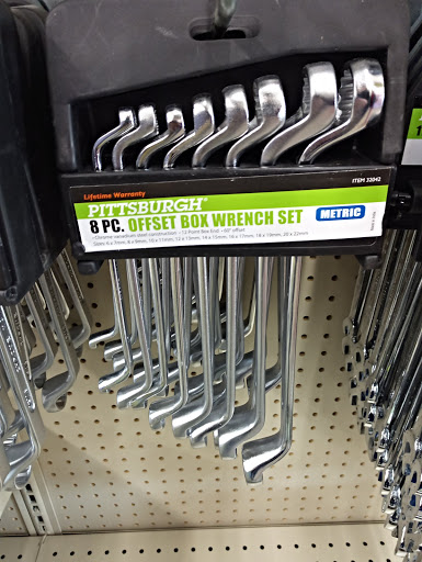 Hardware Store «Harbor Freight Tools», reviews and photos, 1460 Main St, Hamilton, OH 45013, USA