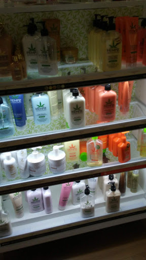 Shopping Mall «Sherwood Mall Shopping Center», reviews and photos, 5308 Pacific Ave, Stockton, CA 95207, USA