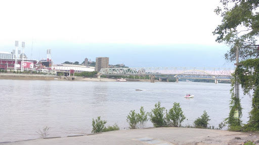 Park «George Rogers Clark Park», reviews and photos, 219 Riverside Dr, Covington, KY 41011, USA