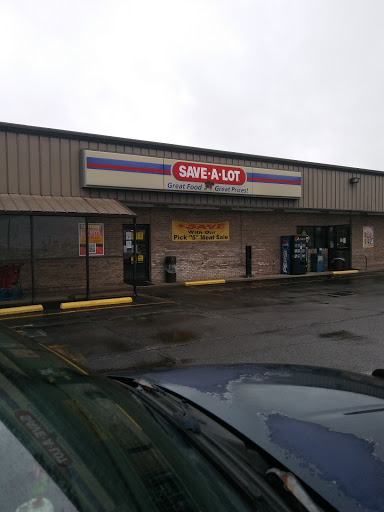 Grocery Store «Save-A-Lot», reviews and photos, 20 Taft Hwy, Dry Ridge, KY 41035, USA