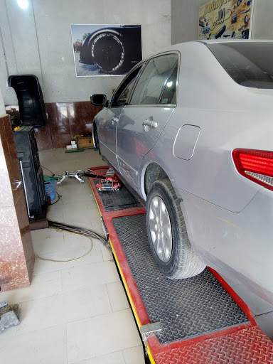 Infinity Tyres Ltd Kano, 17D Civic Center Rd, Kofar Mata, Kano, Nigeria, Office Supply Store, state Kano