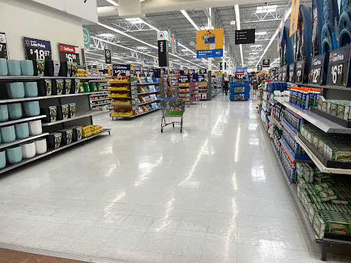 Department Store «Walmart Supercenter», reviews and photos, 2801 Commerce Dr, Coralville, IA 52241, USA