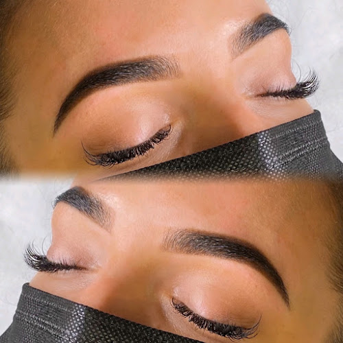 Comments and reviews of STORM CLINIC | Semi-Permanent Brow Artist | Swindon