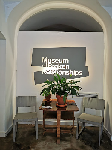 Muzej prekinutih veza - Muzej