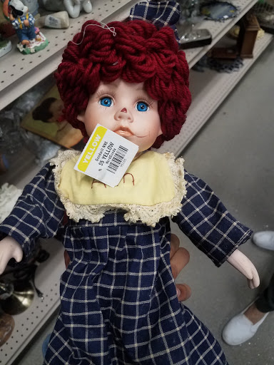 Thrift Store «Goodwill», reviews and photos