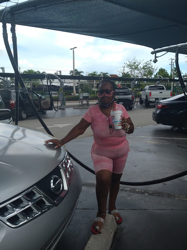 Car Wash «Busy Bee Car Wash (South Dade)», reviews and photos, 18210 S Dixie Hwy, Miami, FL 33157, USA