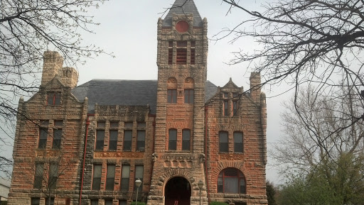 Roofing Contractor «Truett Roofing», reviews and photos, 210 S Pattie St, Wichita, KS 67211, USA