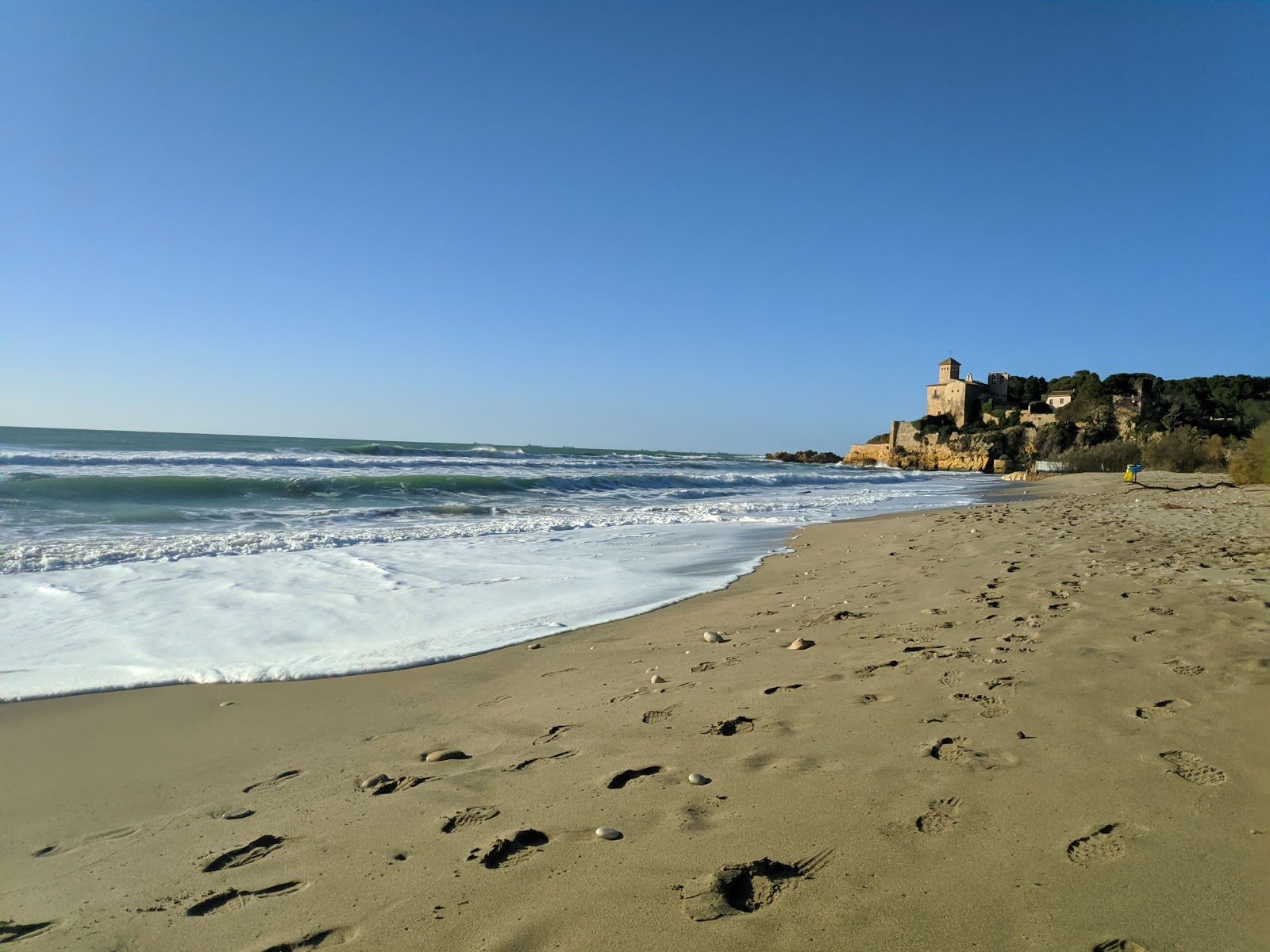 Foto von Tamarit Strand annehmlichkeitenbereich