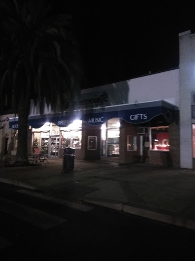 Christian Book Store «Crossroads Christian Bookstore», reviews and photos, 600 S Main St, Springfield, TN 37172, USA