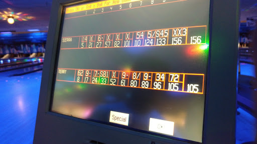 Bowling Alley «Strike & Spare Family Fun Center», reviews and photos, 6220 Shepherdsville Rd, Louisville, KY 40228, USA