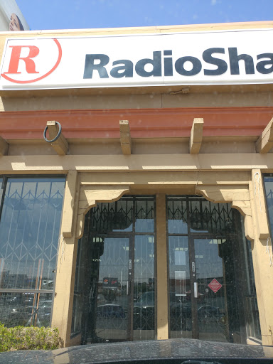 Electronics Store «RadioShack - Closed», reviews and photos, 1443 Lee Trevino Dr, El Paso, TX 79936, USA