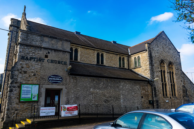 Comments and reviews of Maidstone Baptist Church