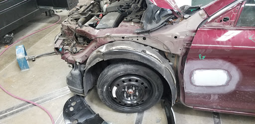 Auto Body Shop «Service King Collision Repair of Sacramento», reviews and photos, 1101 N D St, Sacramento, CA 95811, USA