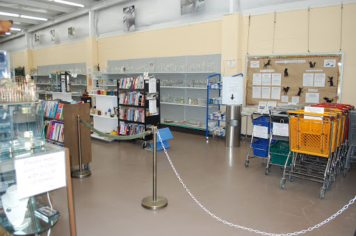 Thrift Store «Retails Thrift Shop», reviews and photos, 2821 Spring Forest Rd, Raleigh, NC 27616, USA