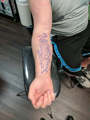 Tattoo Shop «Eternal Tattoo», reviews and photos, 3207 S Campbell Ave, Springfield, MO 65807, USA