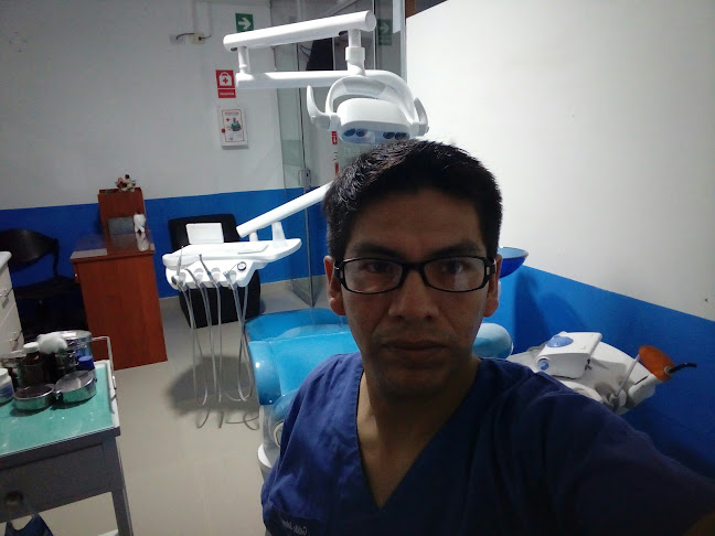 Opiniones de Clinica Dental Leon en Parcona - Dentista