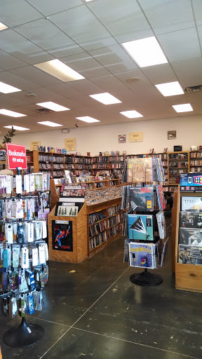Book Store «Half Price Books», reviews and photos, 711 N Hwy 67, Cedar Hill, TX 75104, USA