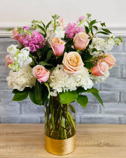 Florist «The Rose Cottage», reviews and photos, 3010 Atwood Ave, Madison, WI 53704, USA