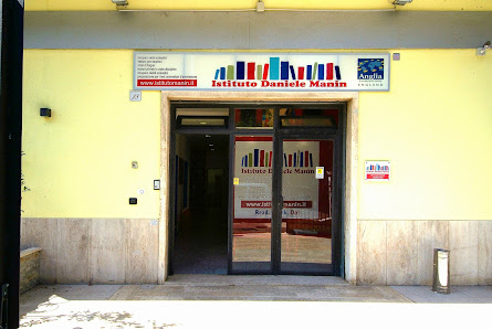 Istituto Manin - Recupero Anni Scolastici Corso Vittoria Colonna, 80, 00047 Marino RM, Italia