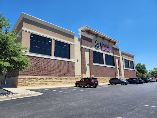 Gym «Planet Fitness», reviews and photos, 125 E Lowry Ln, Lexington, KY 40503, USA