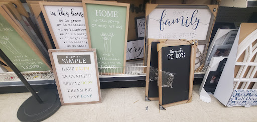 Discount Store «Dollar General», reviews and photos, 4705 Liberty Ave, Vermilion, OH 44089, USA